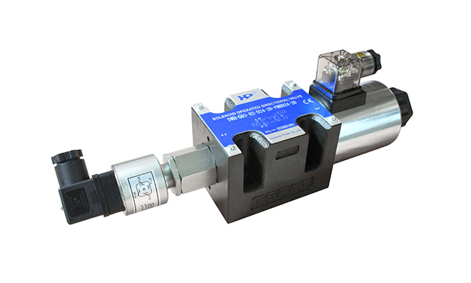 如何进行比例换向阀的维修保养？